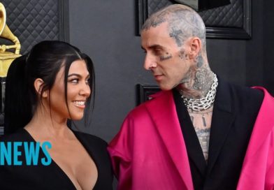Kourtney Kardashian Rocks Thong Bikini on Italy Vacay With Travis Barker | E! News