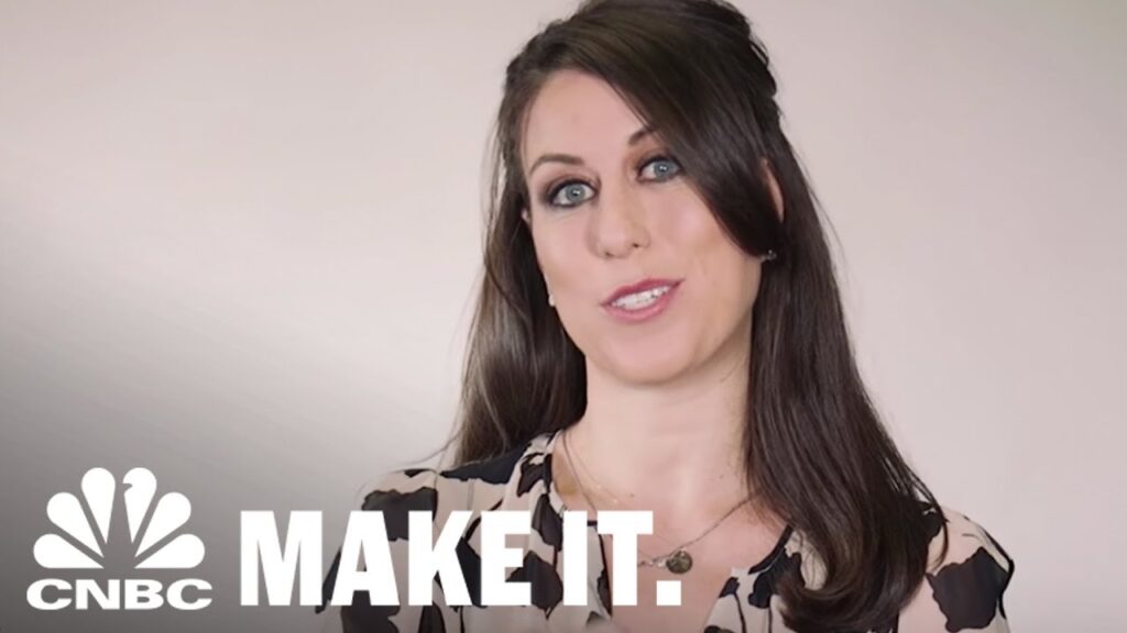 Former Google Career Coach Shares A Trick For Making The New Year More Productive | CNBC Make It.