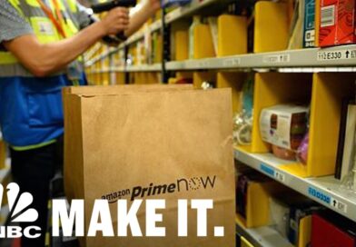 Amazon’s First Employee Shares What He Learned From Jeff Bezos | CNBC Make It.
