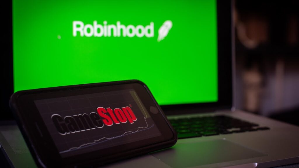 Robinhood CEO Says He’ll ‘Vigorously’ Defend the Firm