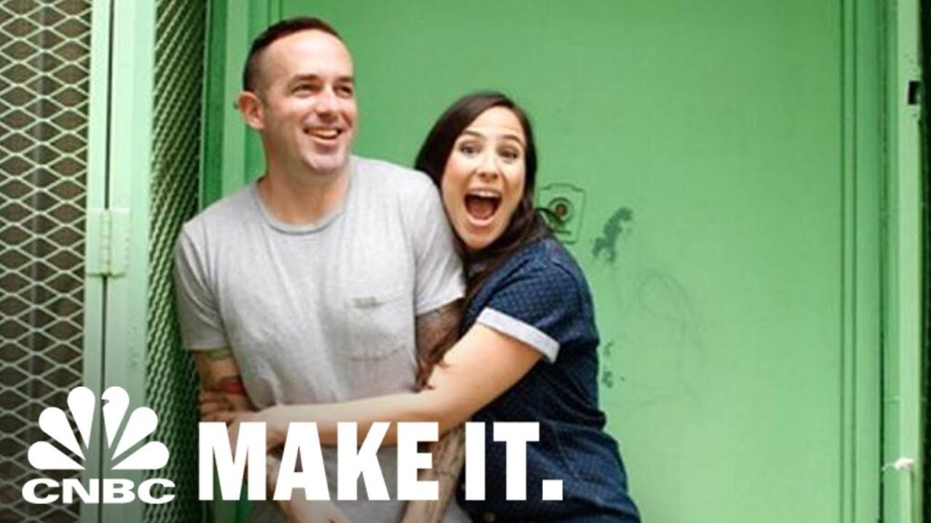 Jerry Seinfeld’s Former Personal Chef Created A Fashion Line For Restaurant Workers | CNBC Make It.